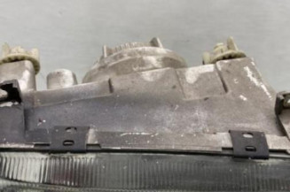 Optique avant principal droit (feux)(phare) SKODA FELICIA