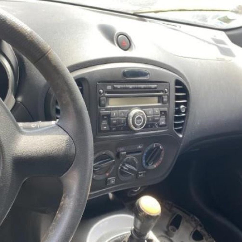 Pretensionneur de ceinture avant droit NISSAN JUKE 1 Photo n°20