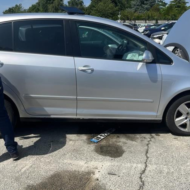 Feu arriere secondaire gauche (feux) VOLKSWAGEN GOLF PLUS Photo n°14