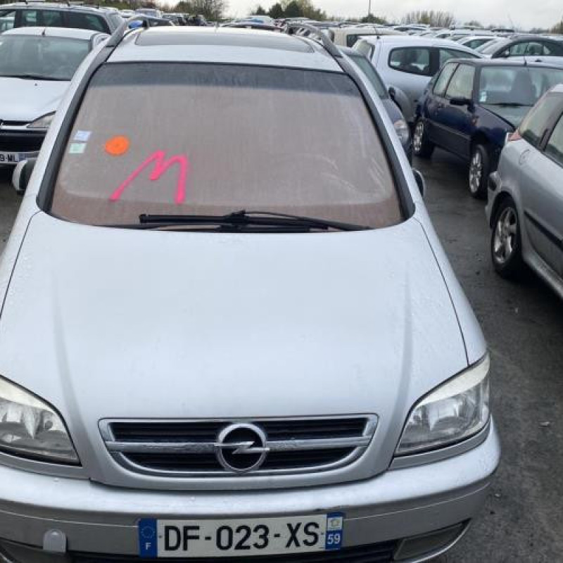 Anti brouillard gauche (feux) OPEL ZAFIRA A Photo n°9