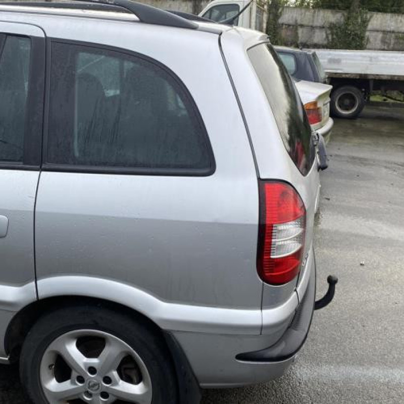 Anti brouillard gauche (feux) OPEL ZAFIRA A Photo n°14