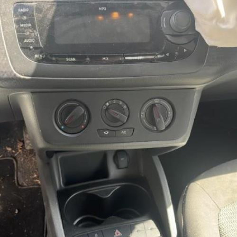 Leve vitre electrique avant droit SEAT IBIZA 4 Photo n°18