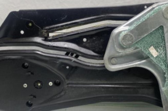 Leve vitre electrique arriere droit PEUGEOT 308 1