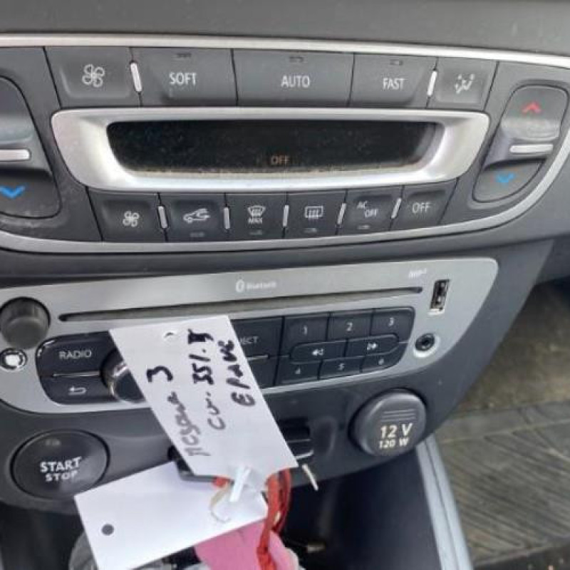 Leve vitre electrique avant droit RENAULT MEGANE 3 Photo n°15