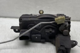 Serrure avant gauche OPEL ZAFIRA B