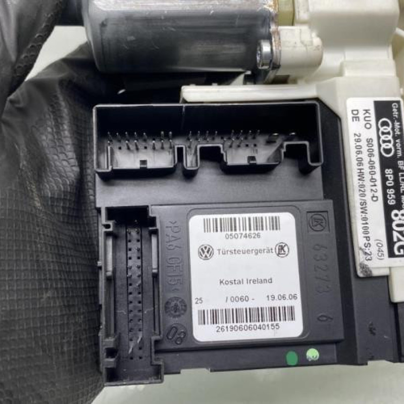 Leve vitre electrique avant droit AUDI A3 2 Photo n°9