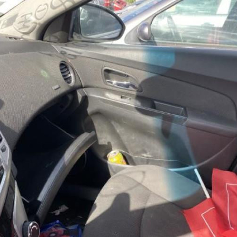 Pretensionneur de ceinture avant gauche CHEVROLET CRUZE Photo n°20