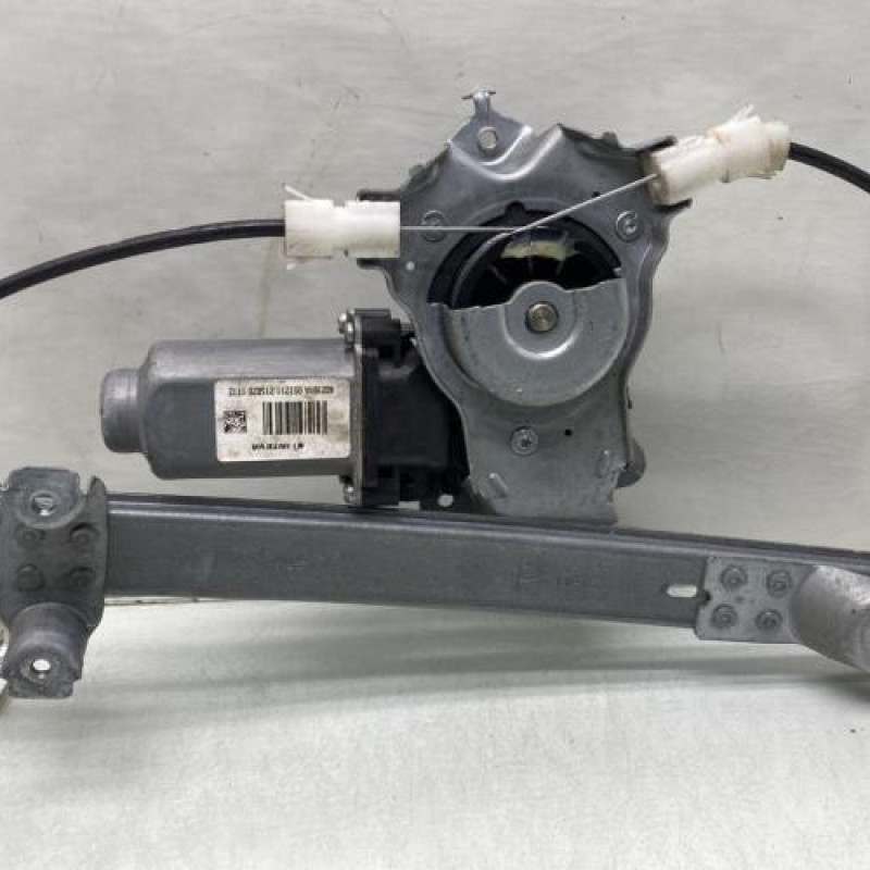 Leve vitre electrique arriere gauche NISSAN QASHQAI 1 Photo n°2