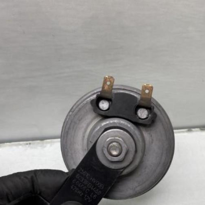 Avertisseur/Klaxon NISSAN QASHQAI 2 Photo n°3