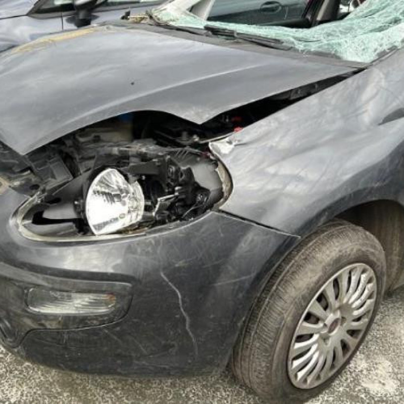 Custode avant gauche FIAT PUNTO EVO 3 Photo n°8