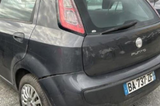 Custode avant gauche FIAT PUNTO EVO 3
