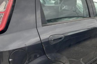 Custode avant gauche FIAT PUNTO EVO 3