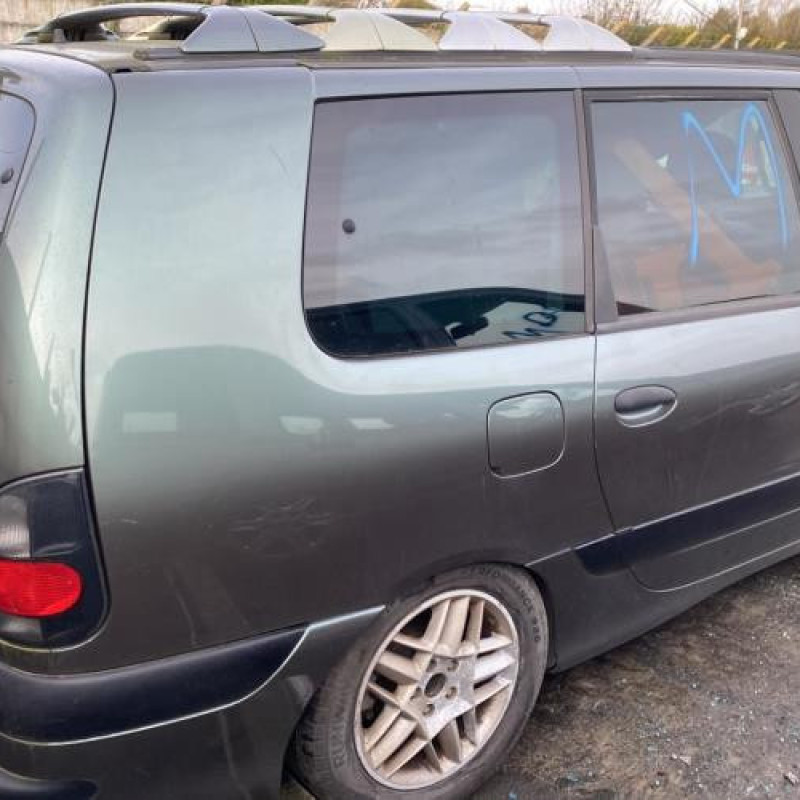 Anti brouillard gauche (feux) RENAULT GRAND ESPACE 3 Photo n°12