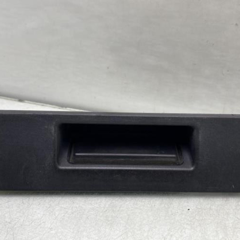 Bouton de coffre MERCEDES CLASSE GLA 156 Photo n°1