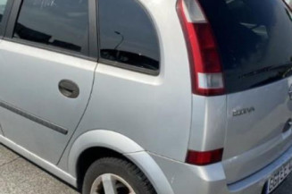 Serrure arriere gauche OPEL MERIVA A