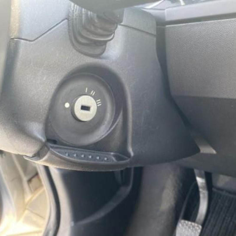 Serrure arriere gauche OPEL MERIVA A Photo n°16