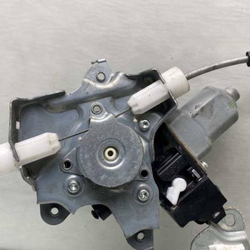 Leve vitre electrique avant droit NISSAN JUKE 1 Photo n°6