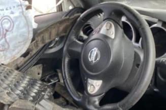 Serrure avant gauche NISSAN JUKE 1