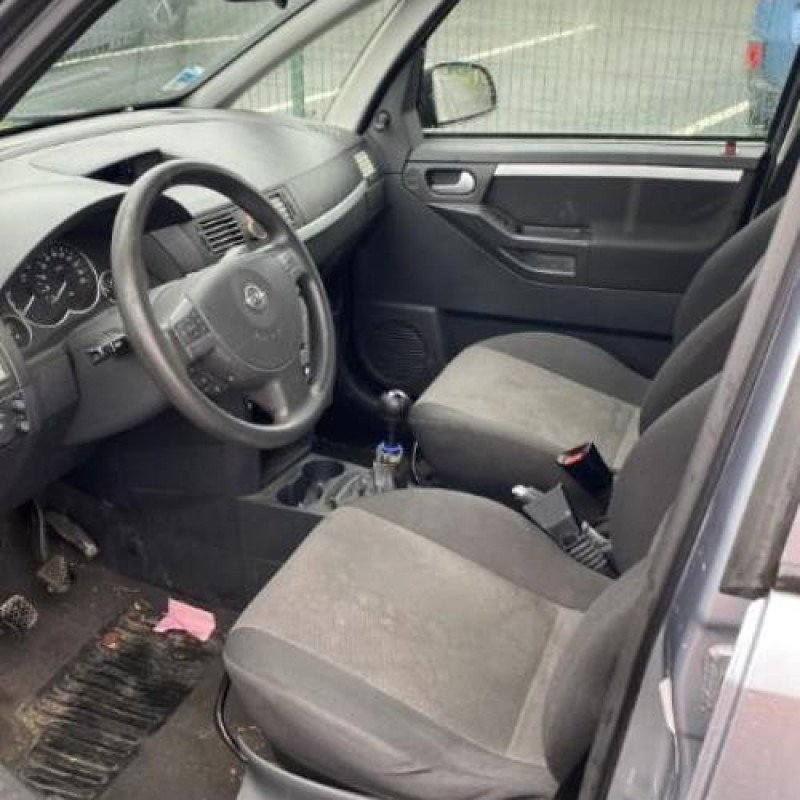 Serrure arriere gauche OPEL MERIVA A Photo n°11