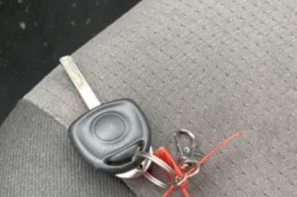 Serrure arriere gauche OPEL MERIVA A