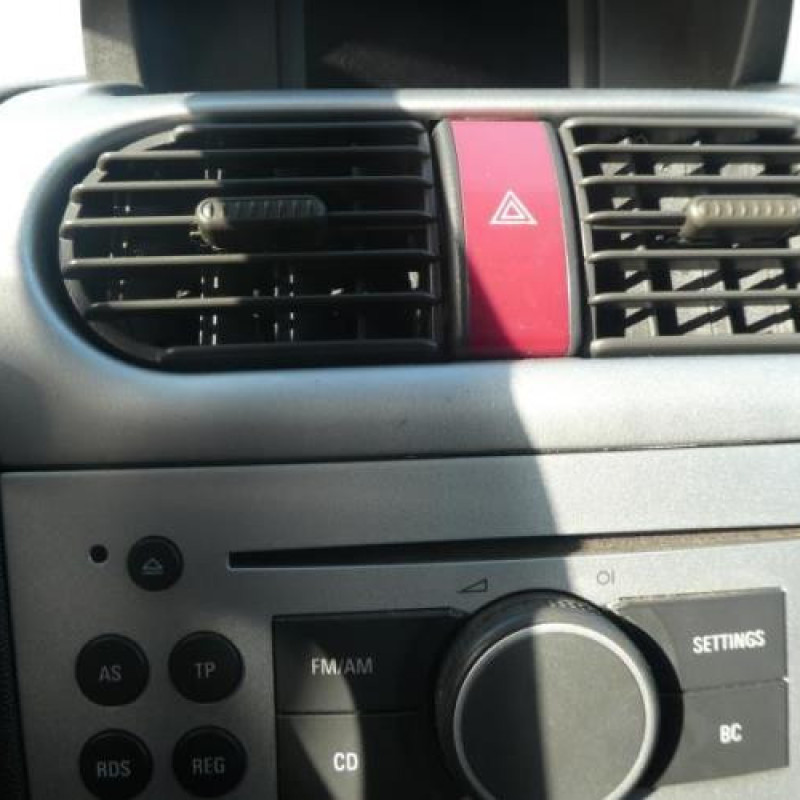 Renfort pare choc arriere (traverse) OPEL CORSA C Photo n°17