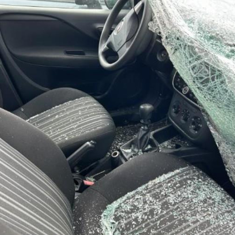 Serrure avant droit FIAT PUNTO EVO 3 Photo n°15