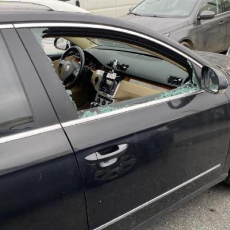 Porte arriere droit VOLKSWAGEN PASSAT 5 Photo n°13