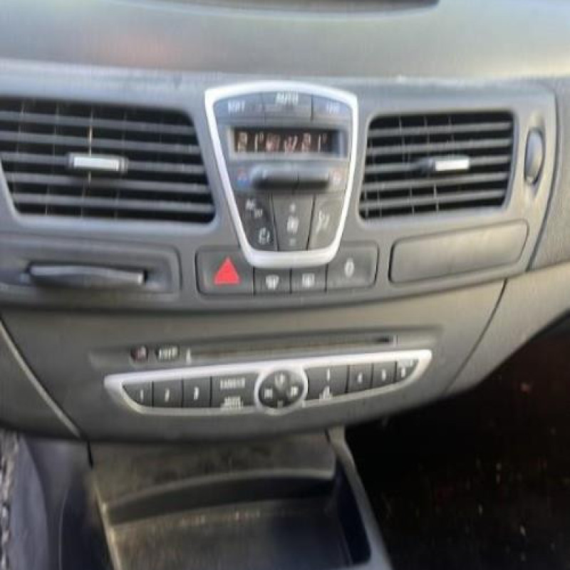 Pretensionneur de ceinture avant droit RENAULT LAGUNA 3 Photo n°14