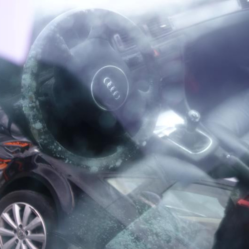 Serrure avant droit AUDI A6 2 Photo n°5