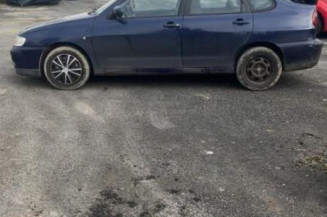 Porte avant gauche SEAT CORDOBA 1