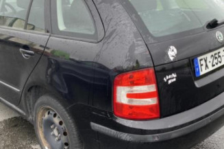 Cric SKODA FABIA 1
