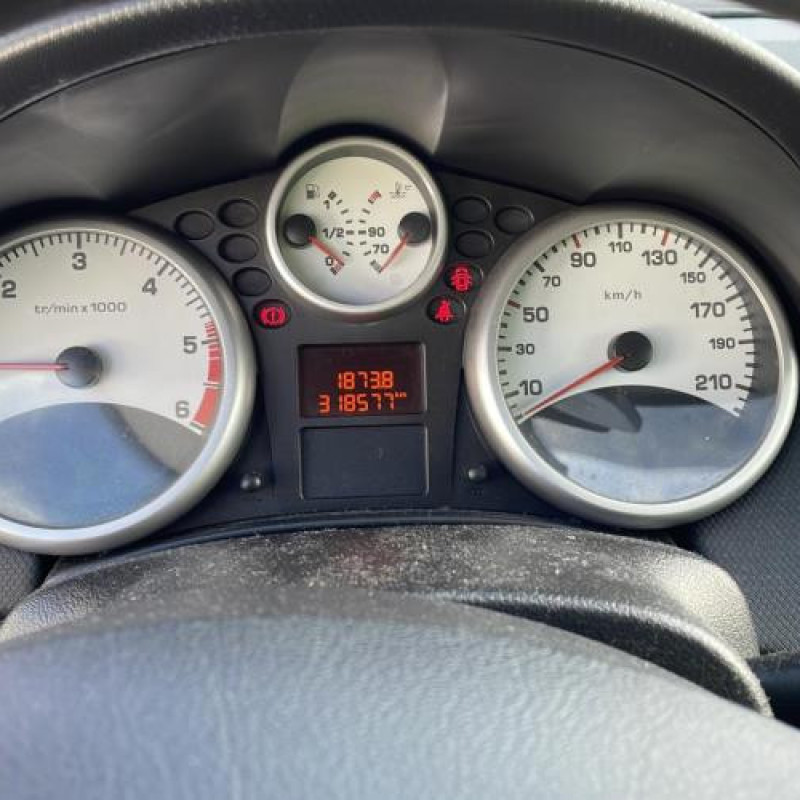 Boitier servitude moteur (BSM) PEUGEOT 207 Photo n°10