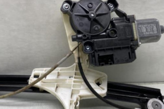 Leve vitre electrique arriere droit VOLKSWAGEN POLO 5 Photo n°1