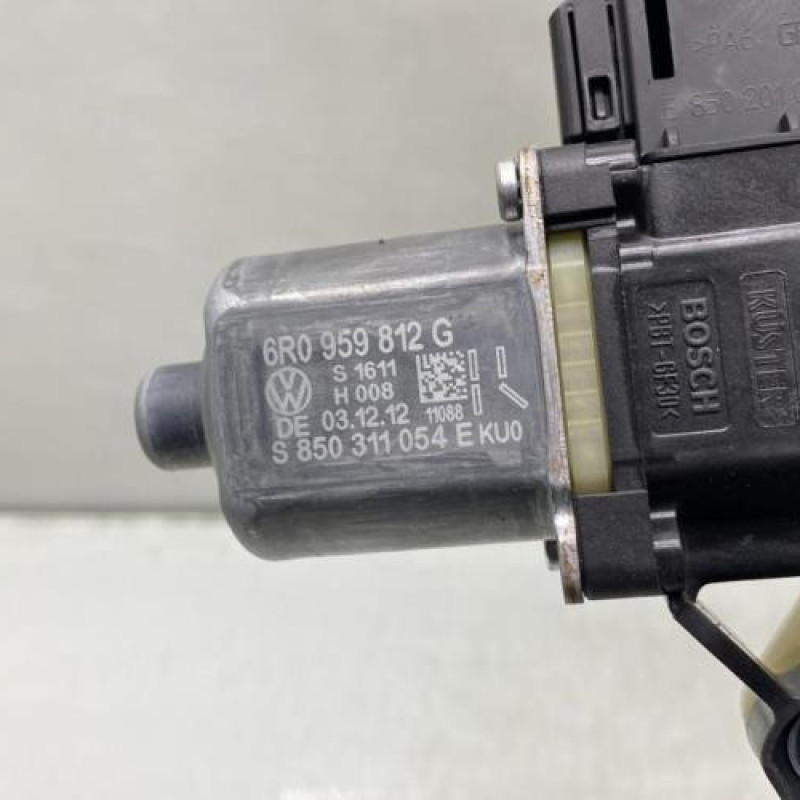 Leve vitre electrique arriere droit VOLKSWAGEN POLO 5 Photo n°3