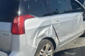 Afficheur PEUGEOT 5008 1