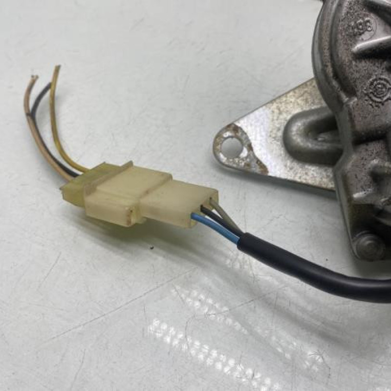Moteur essuie glace arriere RENAULT TWINGO 1 Photo n°4