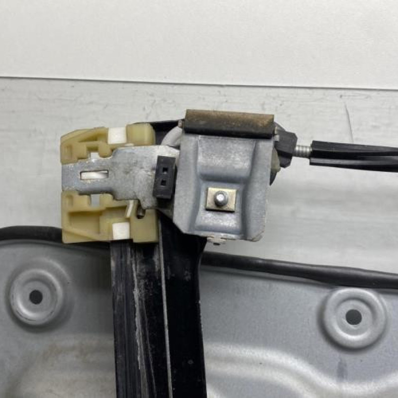 Leve vitre electrique avant droit VOLKSWAGEN TOURAN 1 Photo n°3