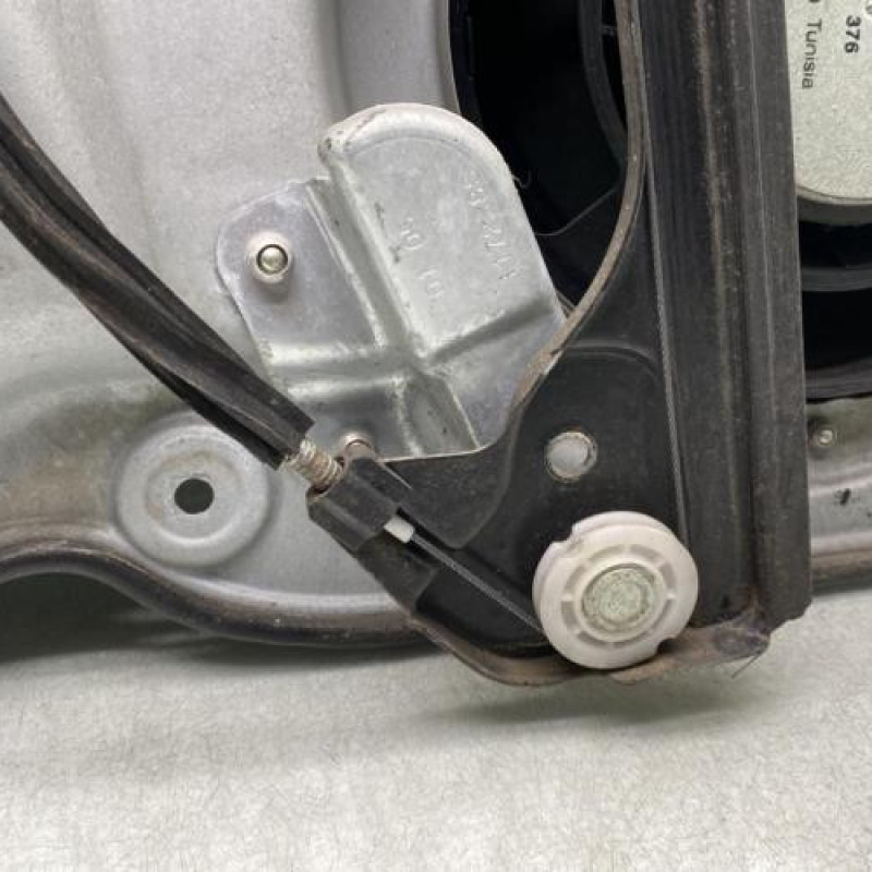 Leve vitre electrique avant droit VOLKSWAGEN TOURAN 1 Photo n°5