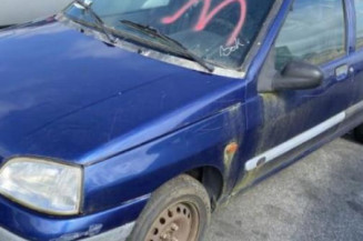 Leve vitre electrique avant droit RENAULT CLIO 1