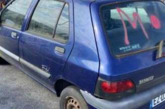 Leve vitre electrique avant droit RENAULT CLIO 1