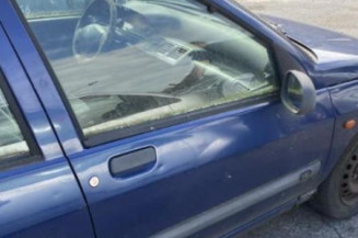 Leve vitre electrique avant droit RENAULT CLIO 1