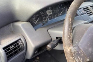 Leve vitre electrique avant droit RENAULT CLIO 1