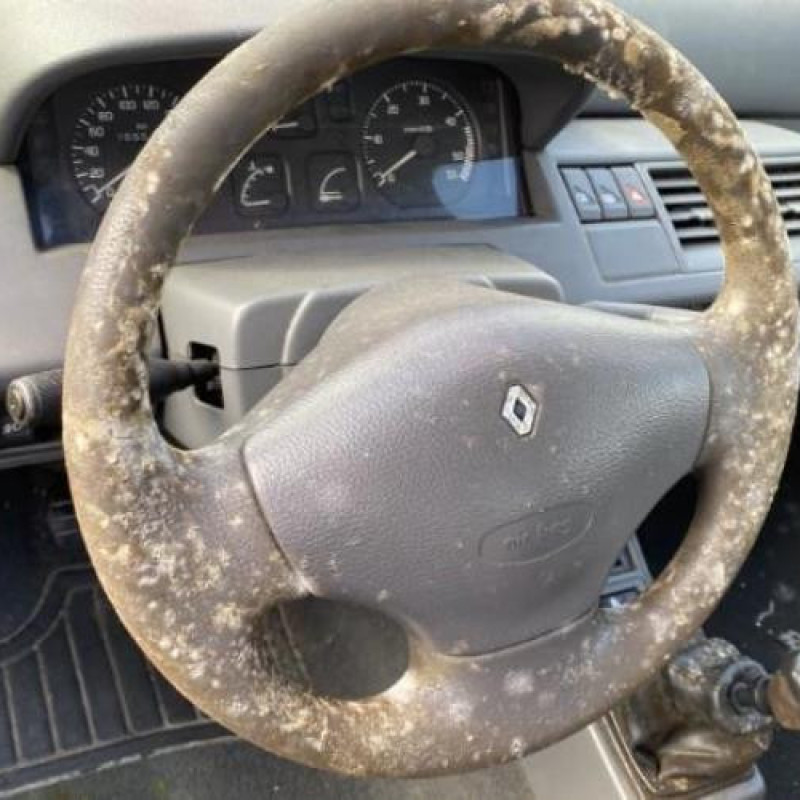 Leve vitre electrique avant droit RENAULT CLIO 1 Photo n°18