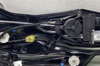 Leve vitre electrique arriere gauche PEUGEOT 308 1 Photo n°1