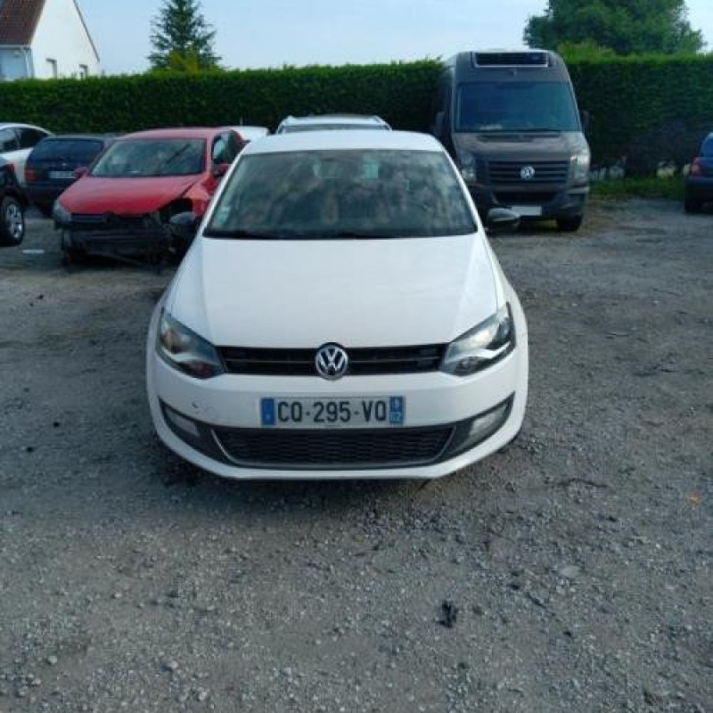 Volant VOLKSWAGEN POLO 5 Photo n°5