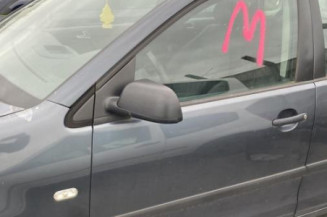 Moteur essuie glace arriere VOLKSWAGEN POLO 4