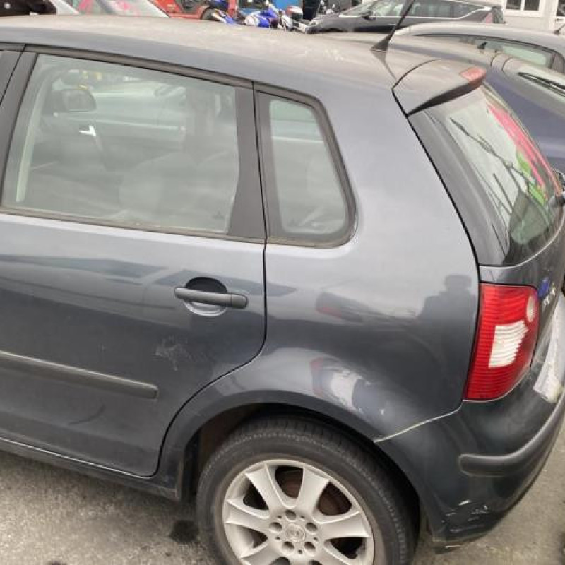 Moteur essuie glace arriere VOLKSWAGEN POLO 4 Photo n°10