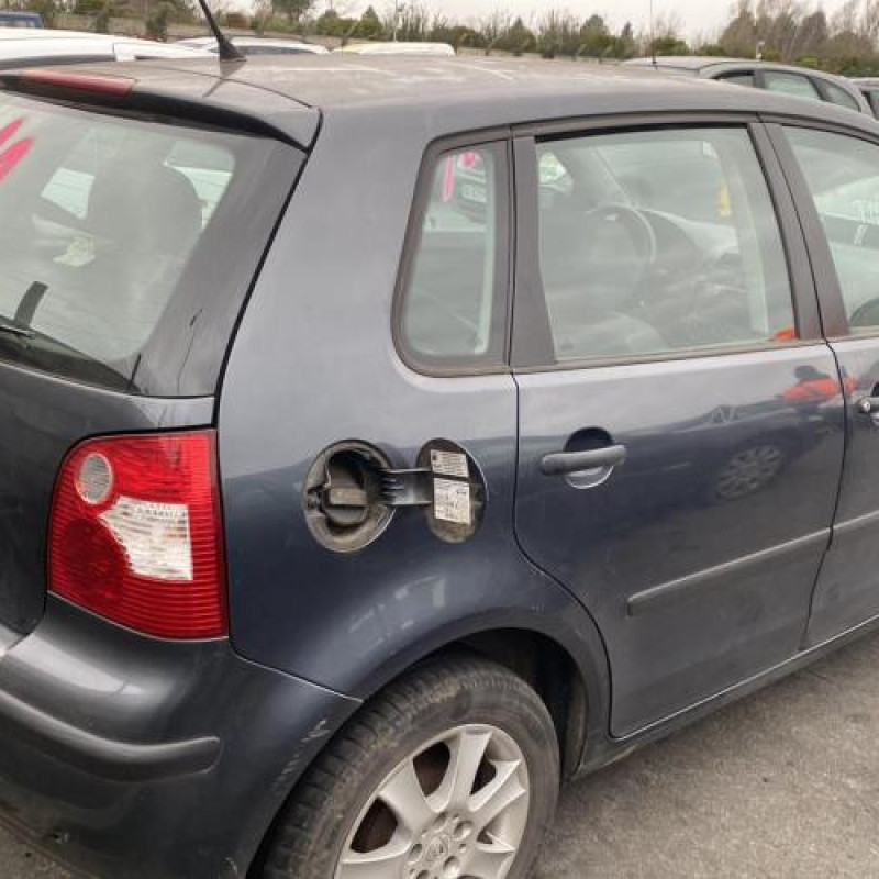 Moteur essuie glace arriere VOLKSWAGEN POLO 4 Photo n°13