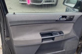 Moteur essuie glace arriere VOLKSWAGEN POLO 4