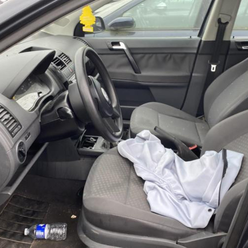 Moteur essuie glace arriere VOLKSWAGEN POLO 4 Photo n°17
